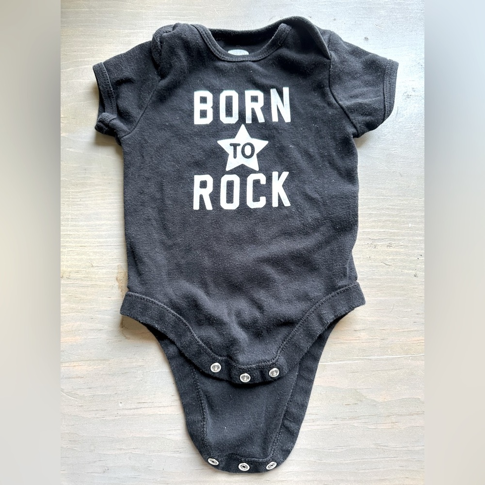 🦋Old Navy 'Born to Rock' Onesie